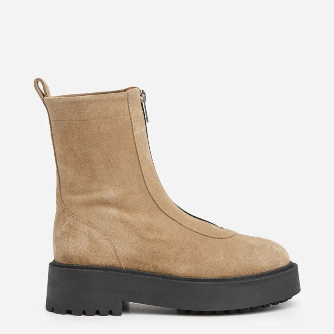 alma_suede_sand_0.webp Alma Suede ^Flattered Fashion