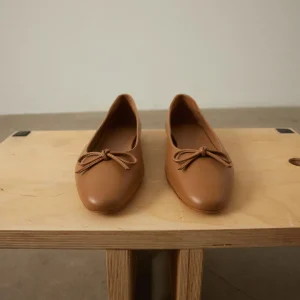 Bodil Leather ^Flattered Hot