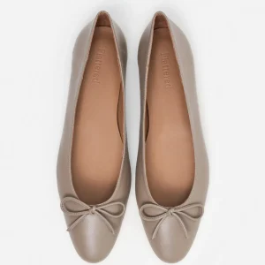 Bodil Leather ^Flattered Best