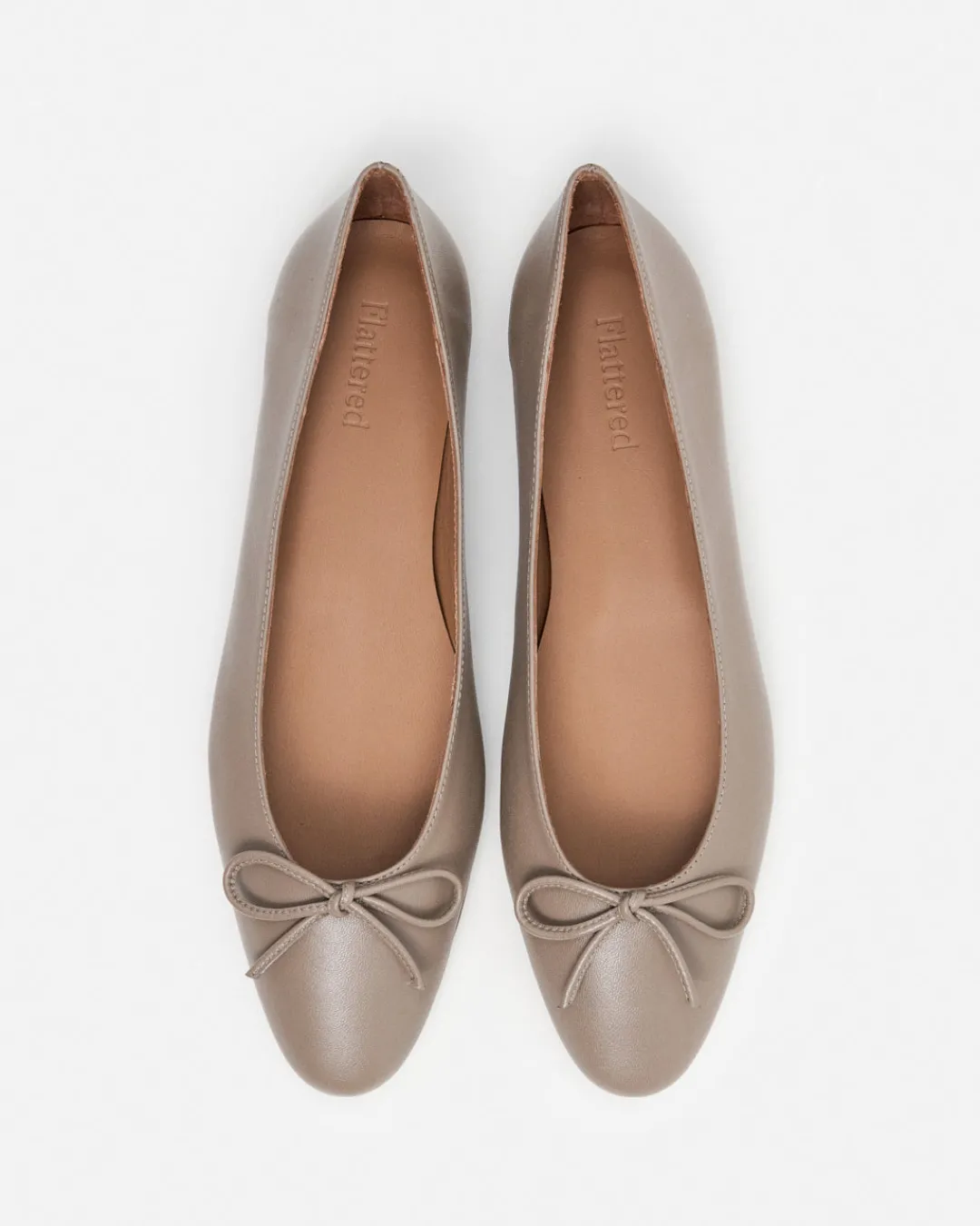 bodil_leather_taupe_7.webp Bodil Leather ^Flattered Best