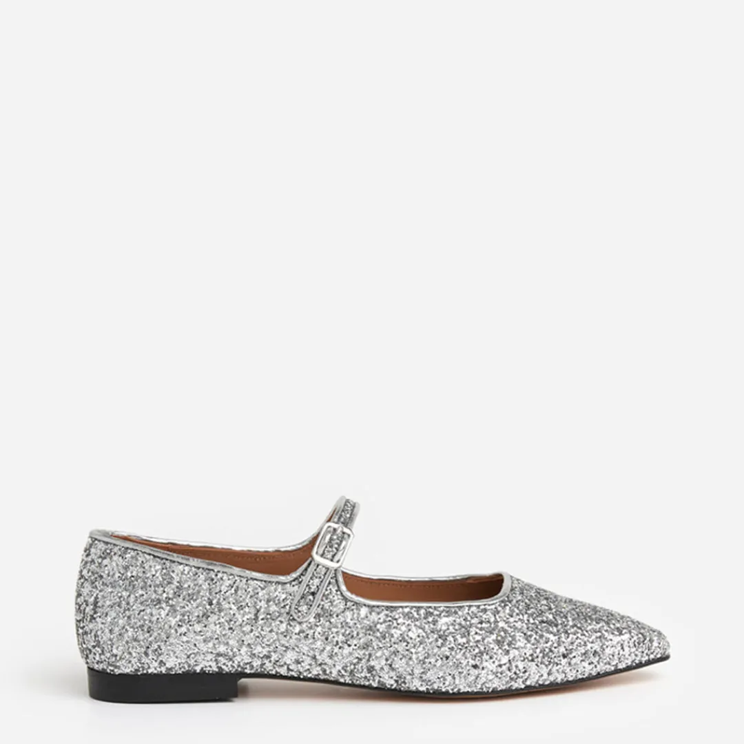 camila_textile_silver_0.webp Camila Textile ^Flattered Fashion