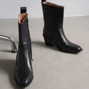 Cher Leather ^Flattered New