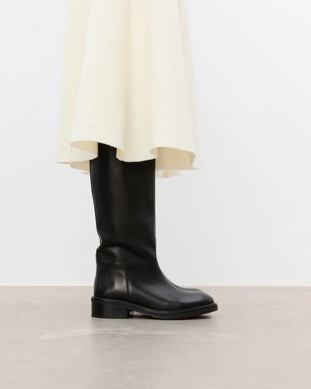 frances_leather_black_2.webp Frances Leather ^Flattered Clearance
