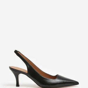 Franchesca Leather ^Flattered Hot