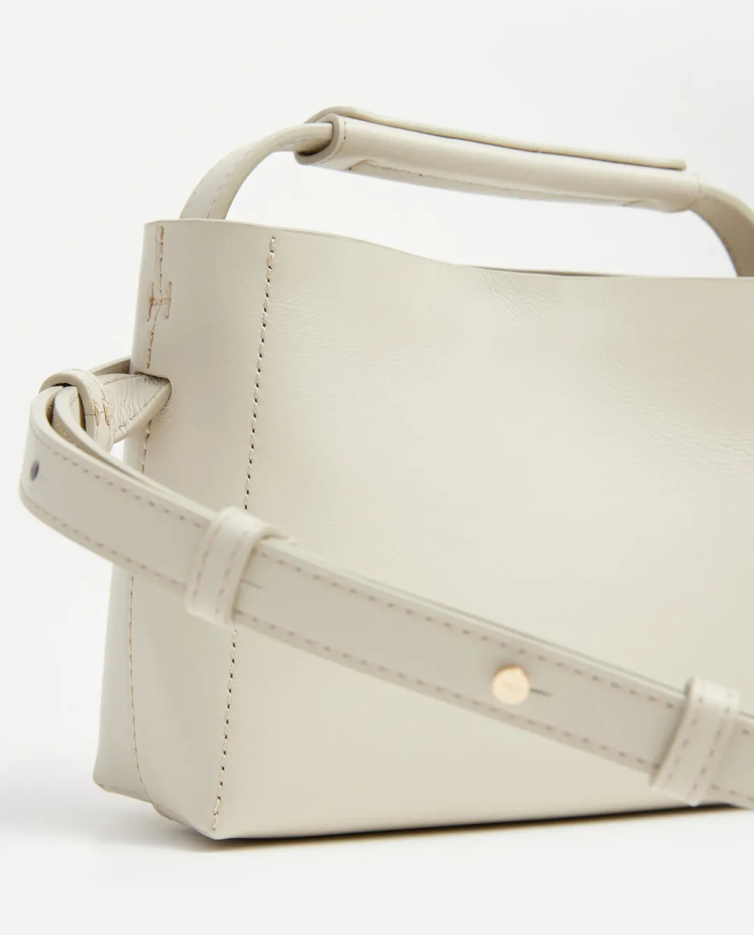 hedda_mini_handbag_leathe_5-4.webp Hedda Mini Handbag Leather ^Flattered Cheap