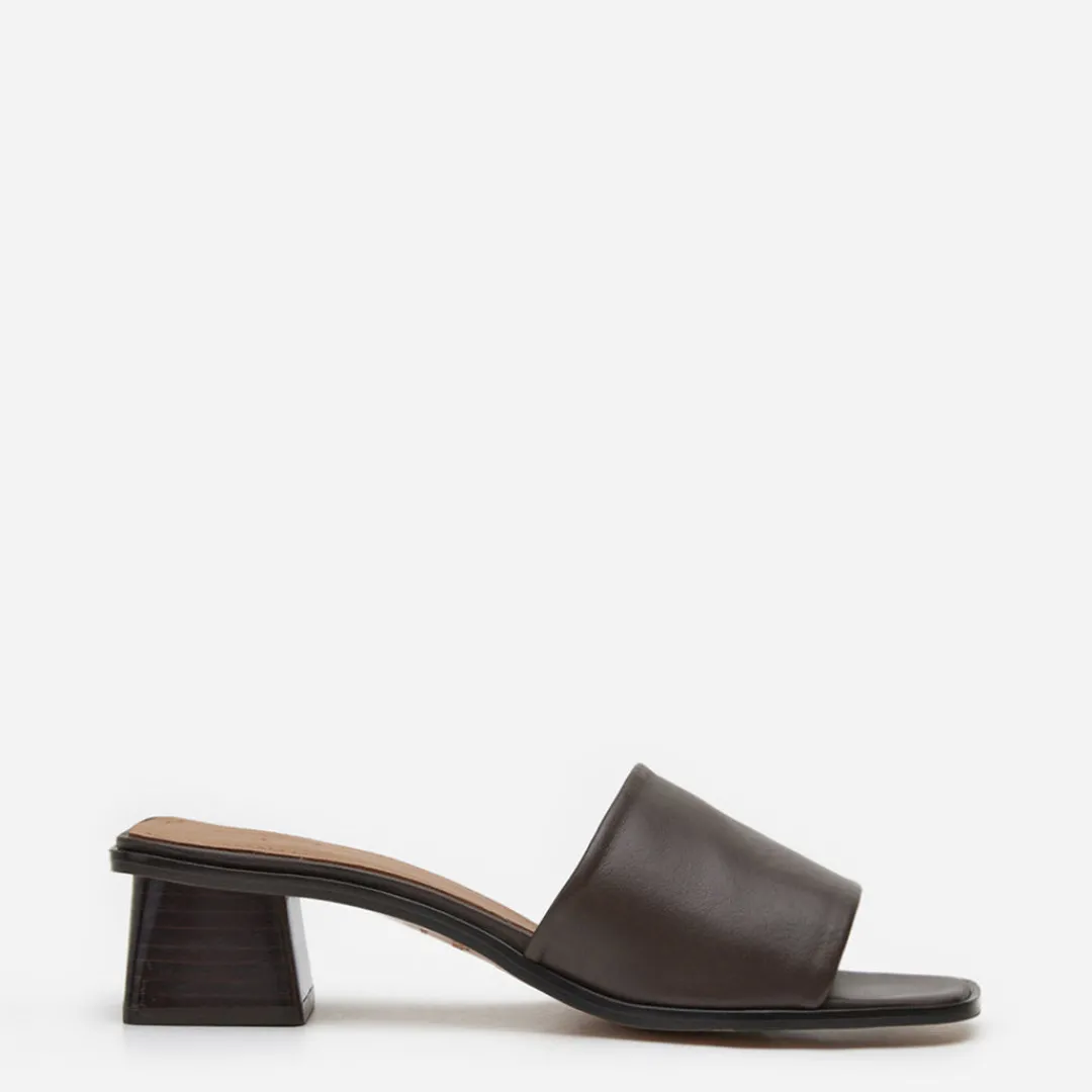 jody_leather_brown_0.webp Jody Leather ^Flattered Cheap