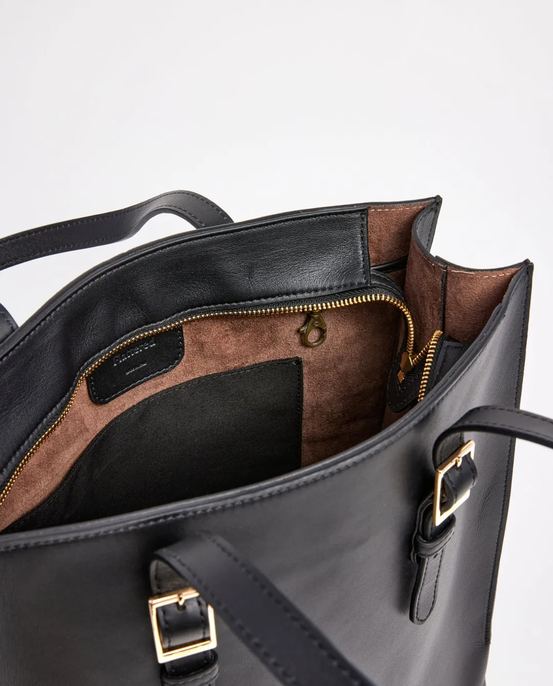 kristine_tote_leather_bla_4.webp Kristine Tote Leather ^Flattered Store