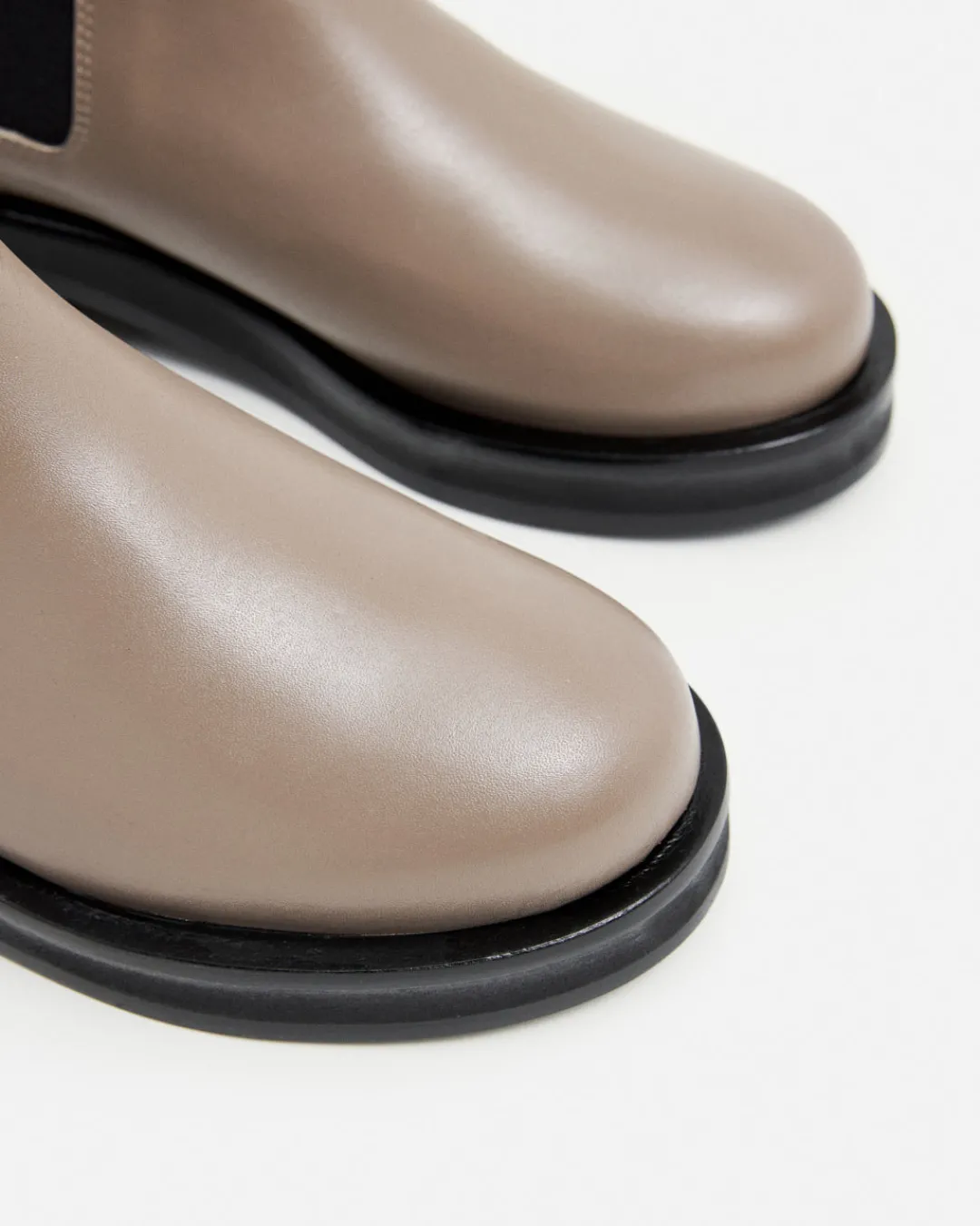 liana_leather_taupe_5.webp Liana Leather ^Flattered New
