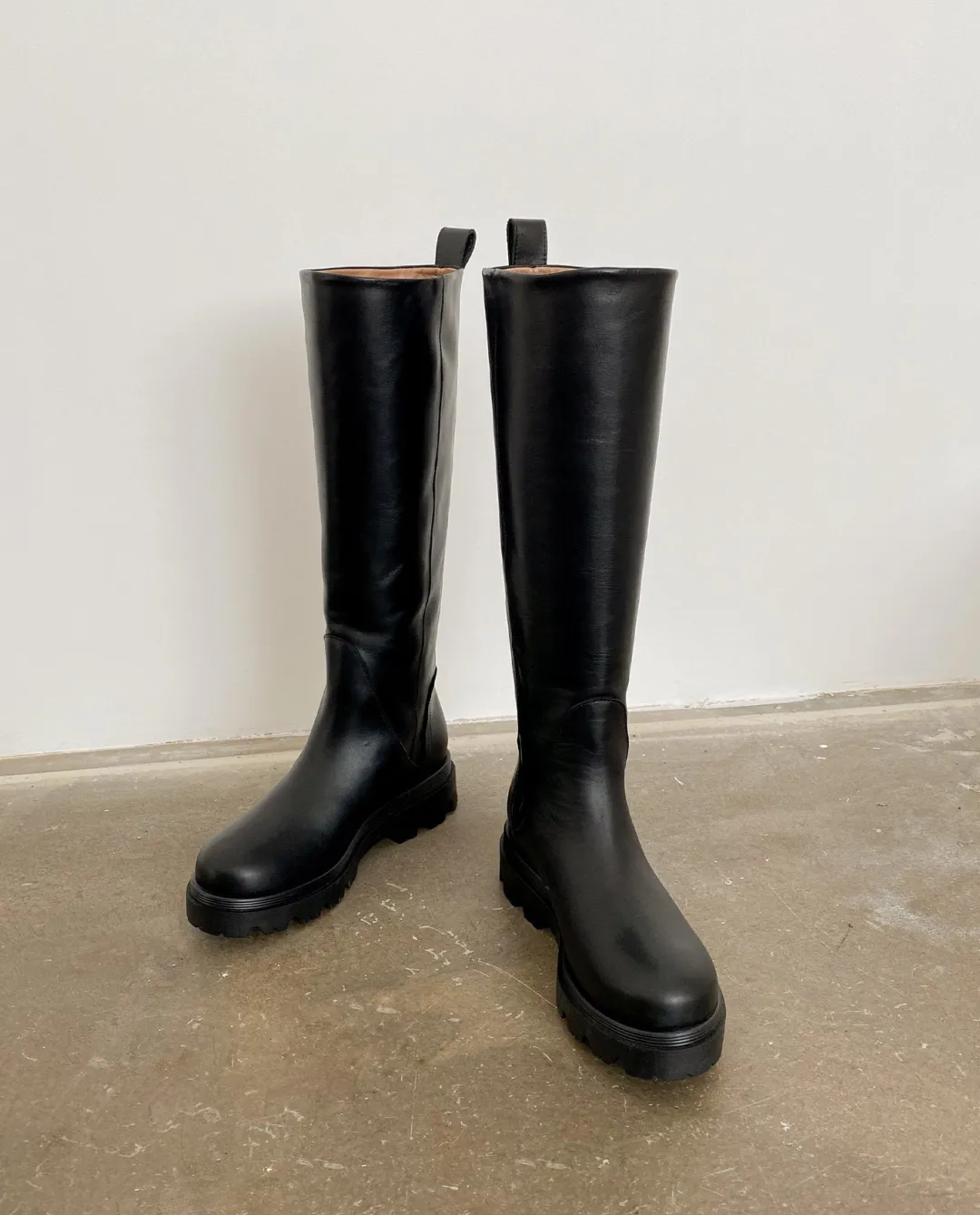 luna_leather_black_4.webp Luna Leather ^Flattered Cheap