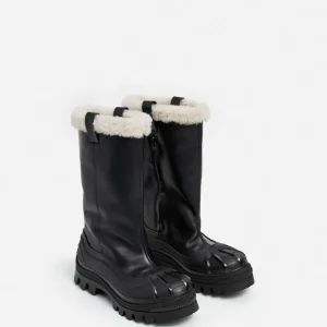 Pella Leather ^Flattered New