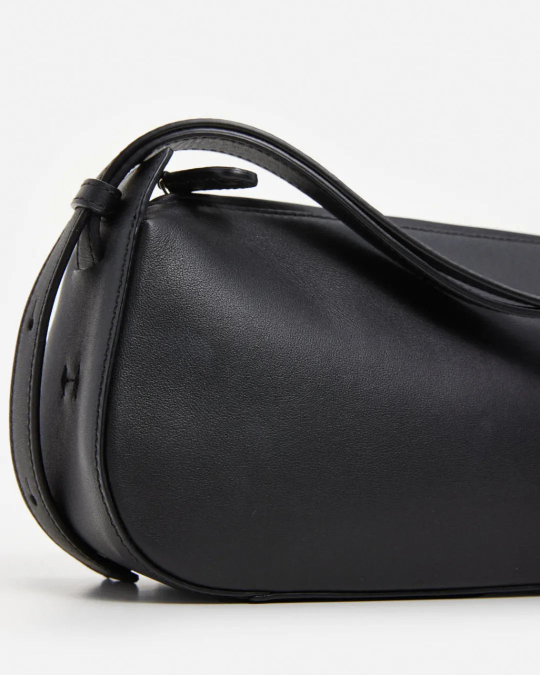 tuna_shoulder_bag_leather_3.webp Tuna Shoulder Bag Leather ^Flattered Discount